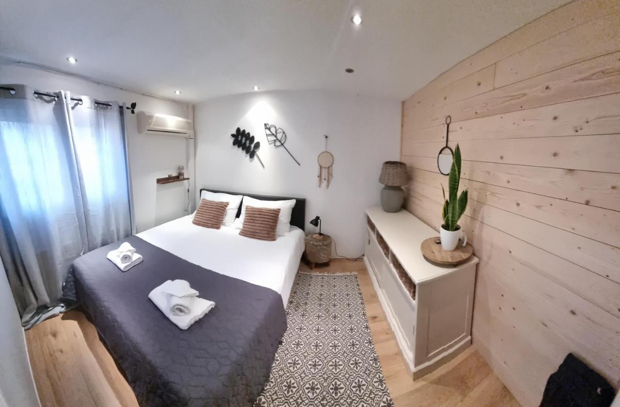 Chalet Harmony Prive Wellness พุทเทิน ภายนอก รูปภาพ
