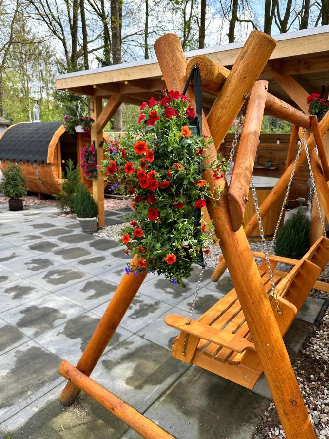 Chalet Harmony Prive Wellness พุทเทิน ภายนอก รูปภาพ